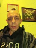 Hugo vidéki szexpartner